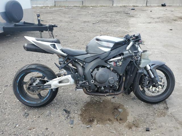 HONDA CBR CYCLE 2006