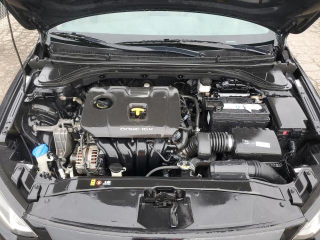 Фото 11 - HYUNDAI ELANTRA