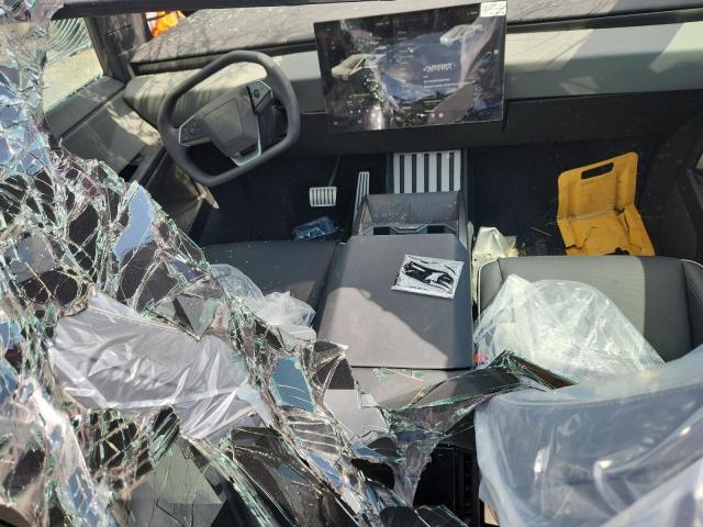 TESLA CYBERTRUCK 2025 VIN 7G2CEHEE5SA077074