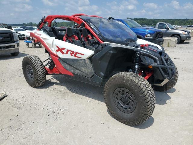 CAN-AM SIDEBYSIDE 2025