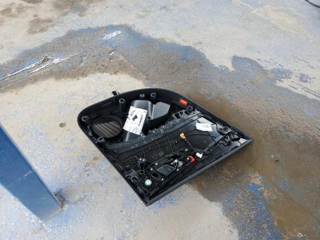 Фото 12 - AUDI A4