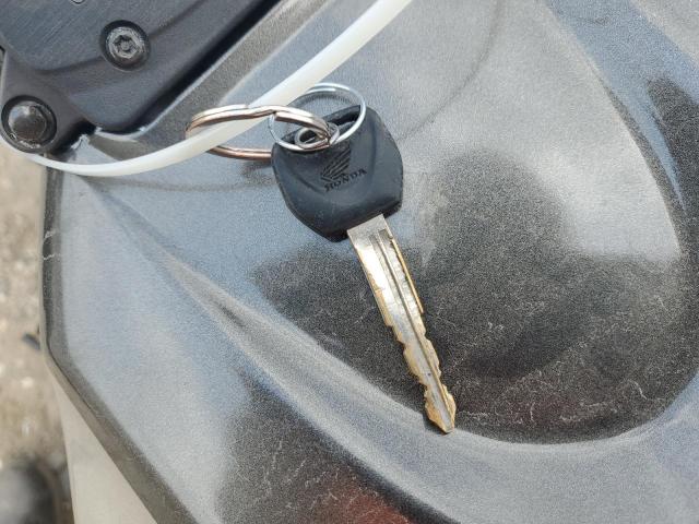 HONDA CBR CYCLE 2006