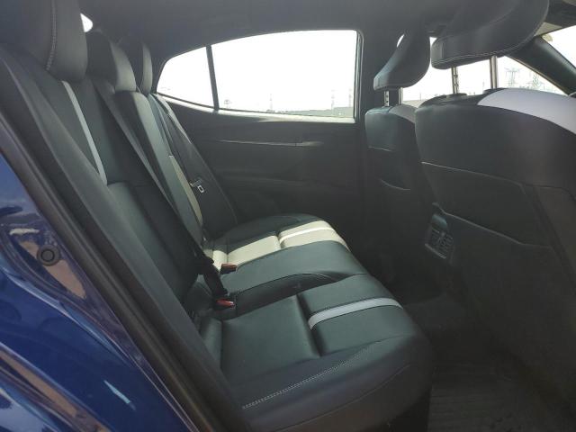 Фото 10 - TOYOTA CAMRY