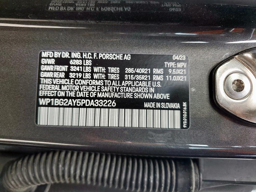 Фото 13 - PORSCHE CAYENNE