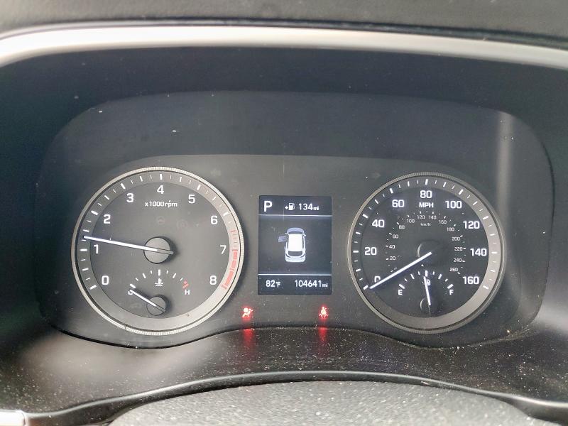 Фото 9 - HYUNDAI TUCSON