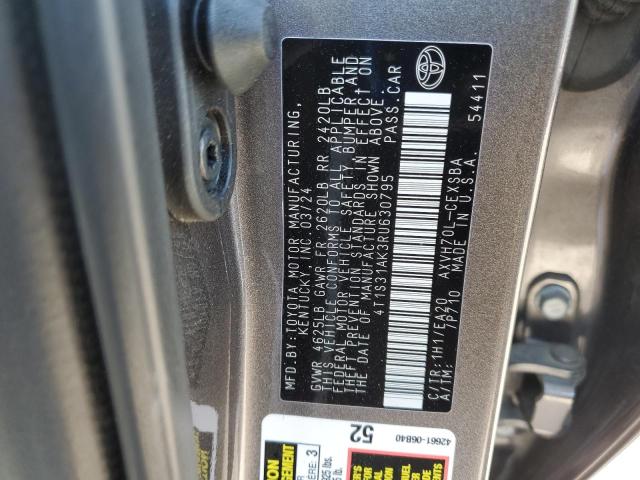 Фото 13 - TOYOTA CAMRY