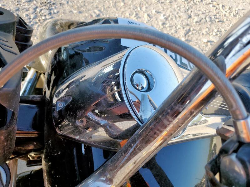 HARLEY-DAVIDSON FL 2023