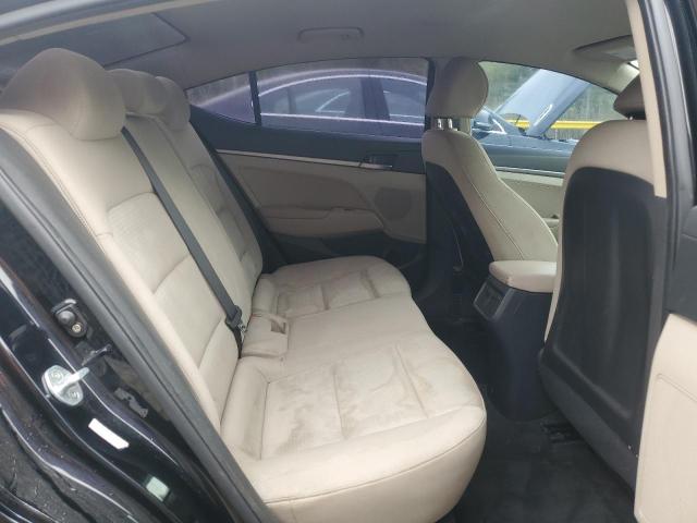 Фото 10 - HYUNDAI ELANTRA