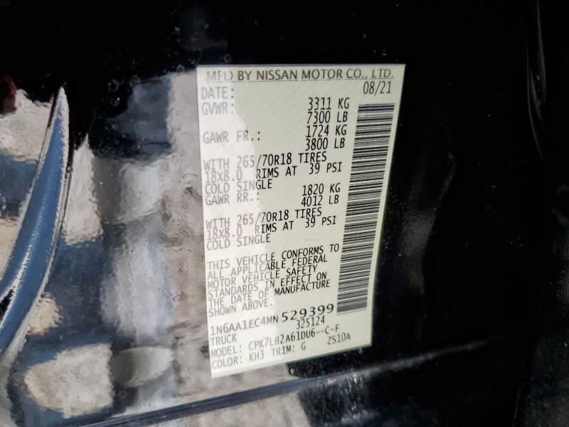 Фото 12 - NISSAN TITAN
