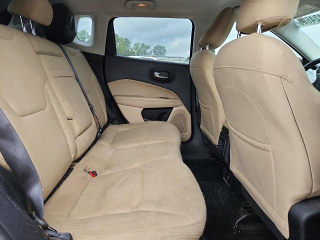 Фото 10 - JEEP COMPASS