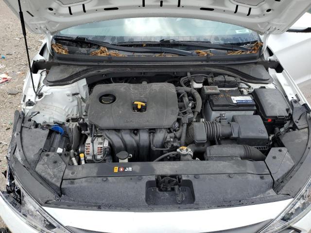 Фото 11 - HYUNDAI ELANTRA