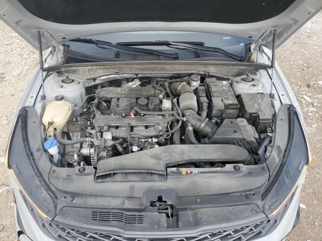 Фото 11 - KIA K5