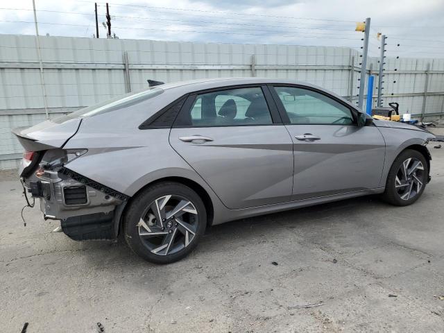 Фото 3 - HYUNDAI ELANTRA