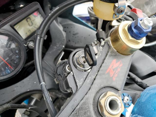 SUZUKI GSX-R750 K 2004