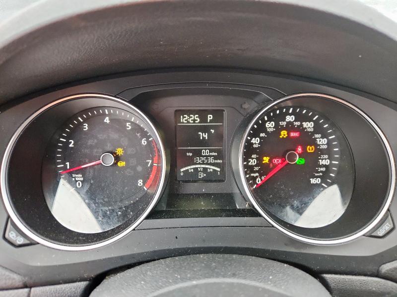 Фото 9 - VOLKSWAGEN JETTA