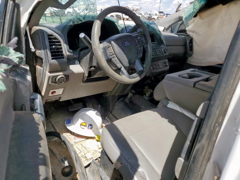 Фото 8 - FORD F550