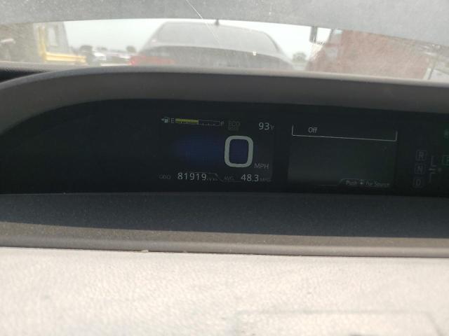 Фото 9 - TOYOTA PRIUS