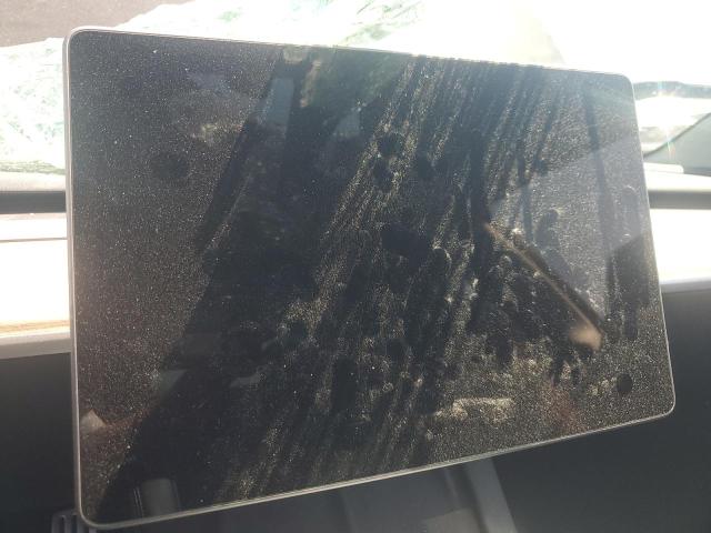 Фото 9 - TESLA MODEL 3