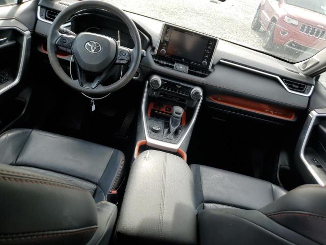 Фото 8 - TOYOTA RAV4