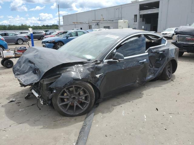 Фото 1 - TESLA MODEL 3