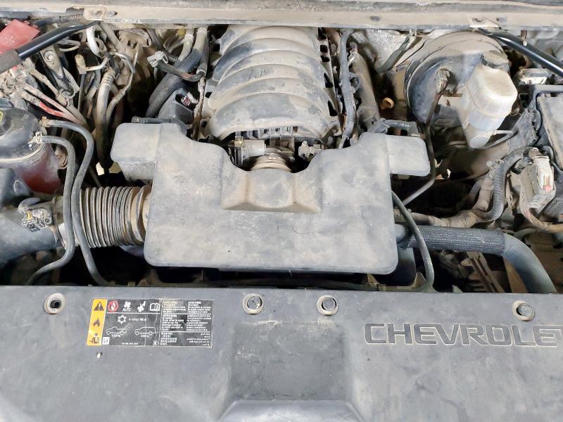 Фото 11 - CHEVROLET SUBURBAN