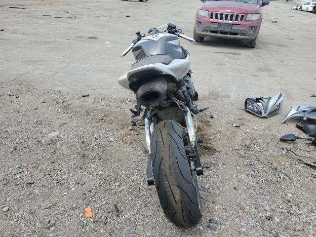 HONDA CBR CYCLE 2006