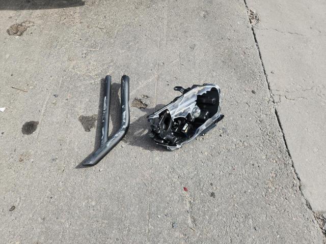 Фото 12 - TOYOTA TACOMA