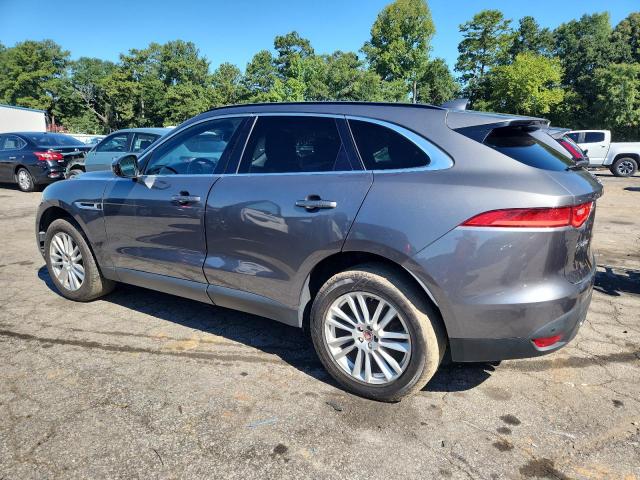 Фото 2 - JAGUAR F-PACE