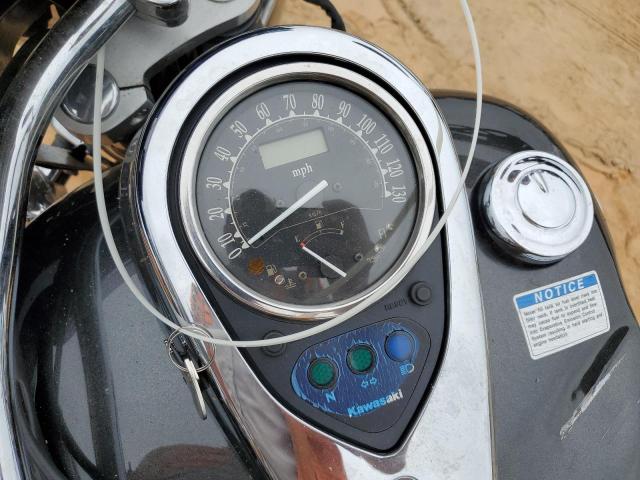 KAWASAKI VULCAN 900 2024