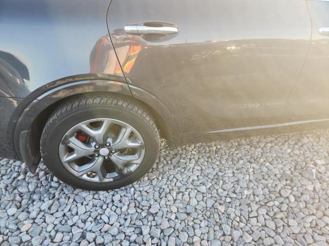 Фото 11 - KIA SORENTO