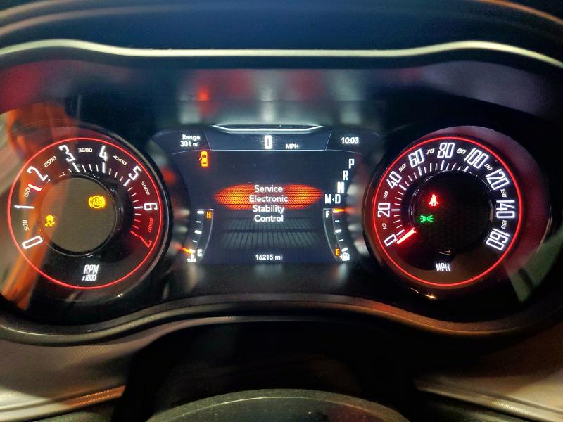 Фото 9 - DODGE CHALLENGER