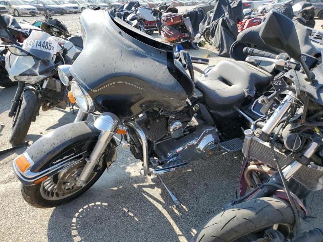 2010 HARLEY-DAVIDSON FL