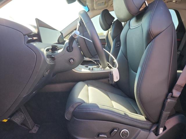 GENESIS GV70 BASE 2026 VIN KMUMADTB0TU243255