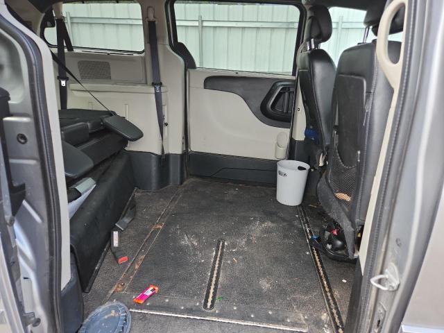 Фото 10 - DODGE CARAVAN