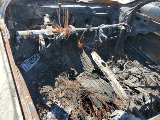 Фото 8 - KIA SORENTO