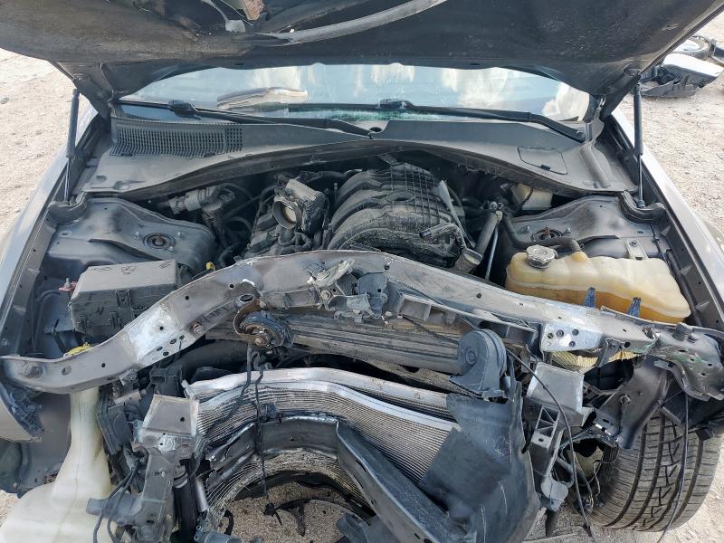 Фото 12 - CHRYSLER 300