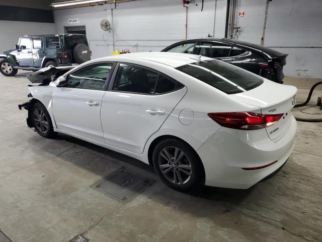 Фото 2 - HYUNDAI ELANTRA