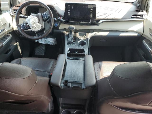 Фото 8 - TOYOTA SIENNA