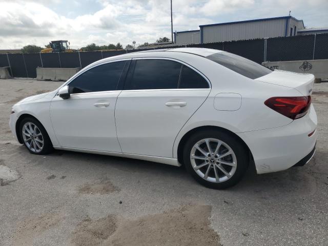 Фото 2 - MERCEDES-BENZ A-CLASS