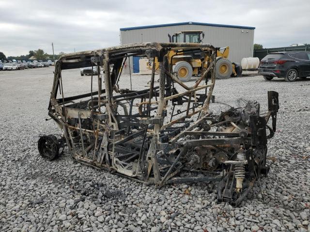 CAN-AM DEFENDER M 2021