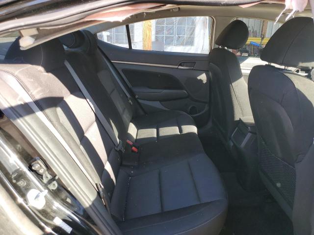 Фото 10 - HYUNDAI ELANTRA