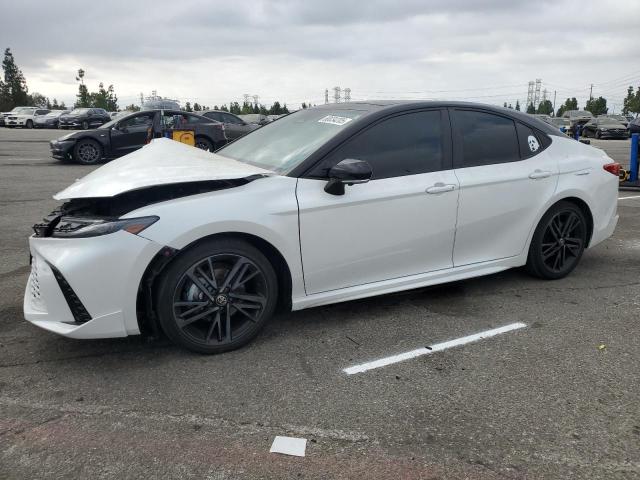 Фото 1 - TOYOTA CAMRY