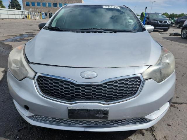 Фото 5 - KIA FORTE