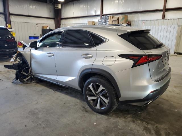 Фото 2 - LEXUS NX
