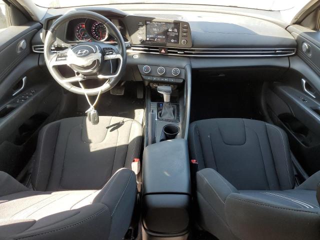 Фото 8 - HYUNDAI ELANTRA