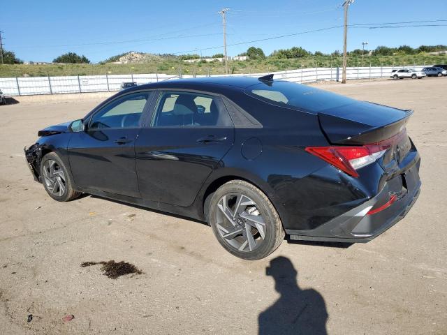 Фото 2 - HYUNDAI ELANTRA