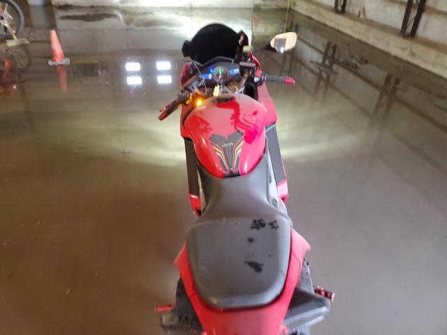 HONDA VFR CYCLE 2014