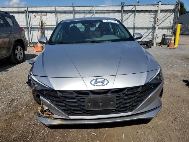 Фото 5 - HYUNDAI ELANTRA