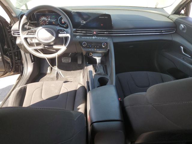 Фото 8 - HYUNDAI ELANTRA