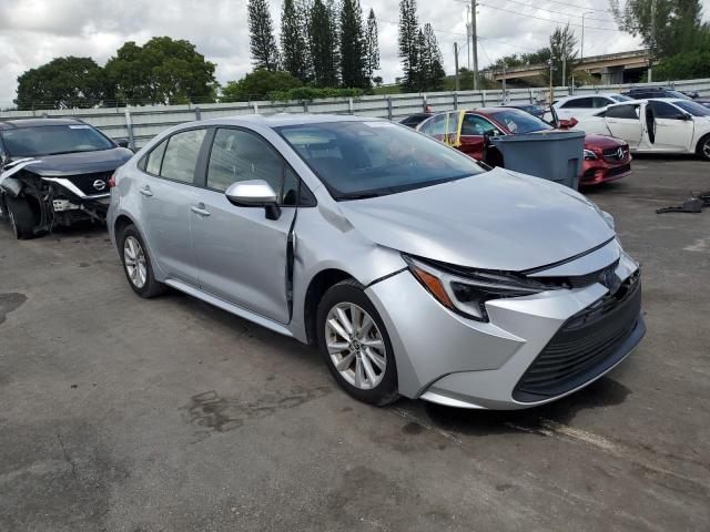 Фото 4 - TOYOTA COROLLA